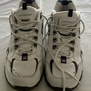 New Balance 336 Men’s White and Black CrossTrainers Size 9.5
